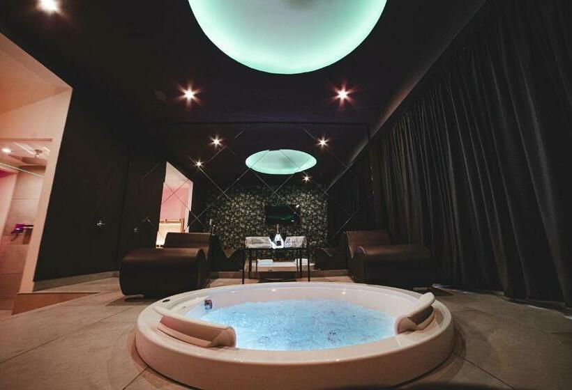 בית מלון כפרי Capri Spa