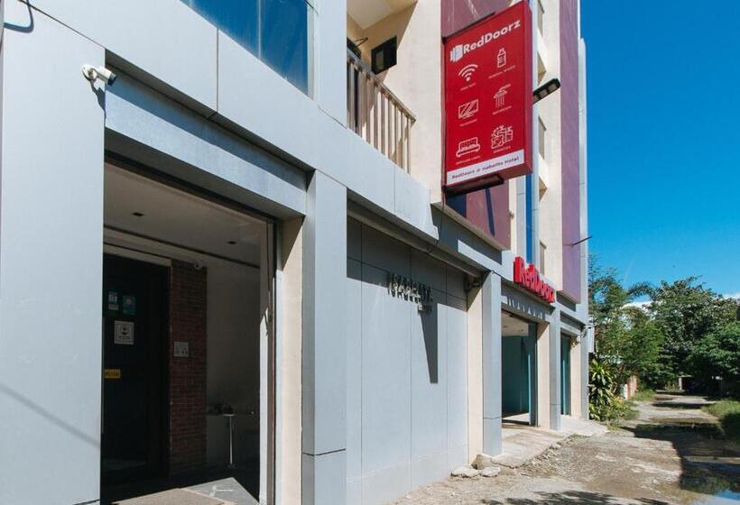 Reddoorz At Isabelita Hotel Tuguegarao City