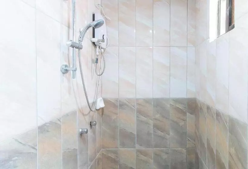 Reddoorz At Isabelita Hotel Tuguegarao City