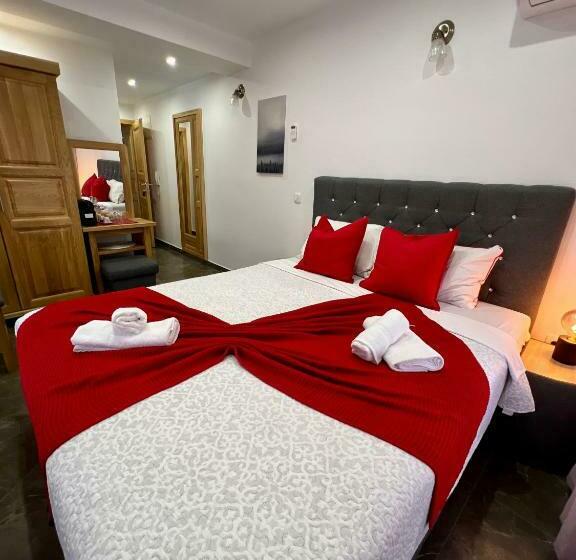 هتل Rooms Valentino