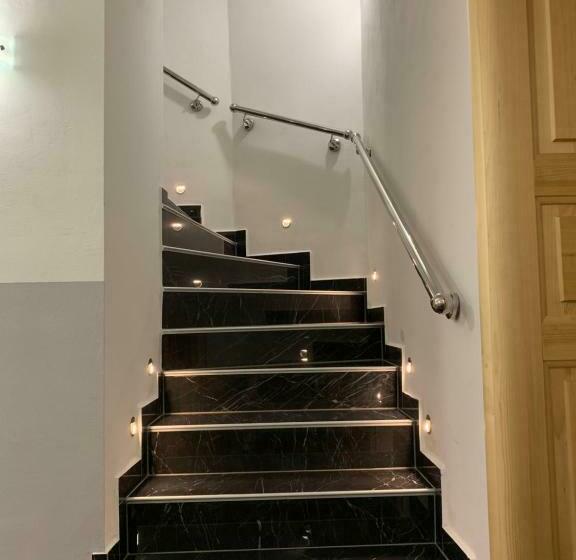 هتل Rooms Valentino