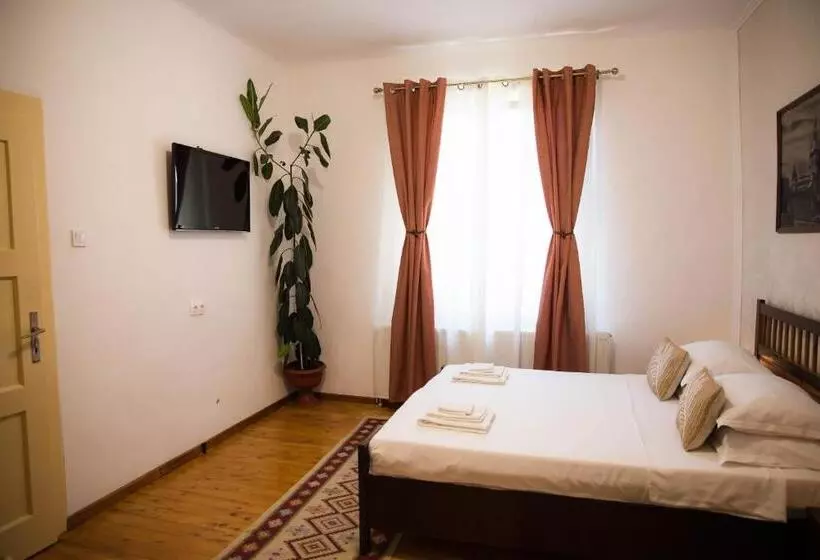 Joseph Hayn Apartments