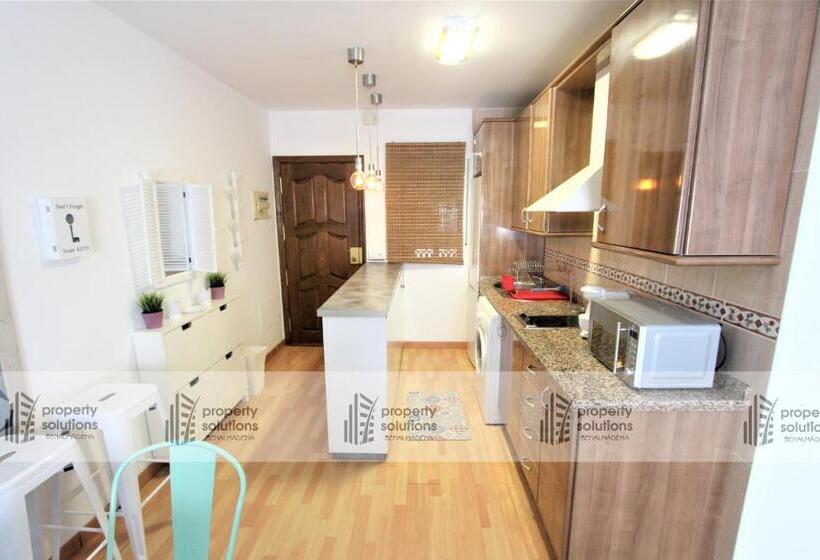 La Carihuela Apartamento De 3 Dormitorios A 300mtrs De La Playa