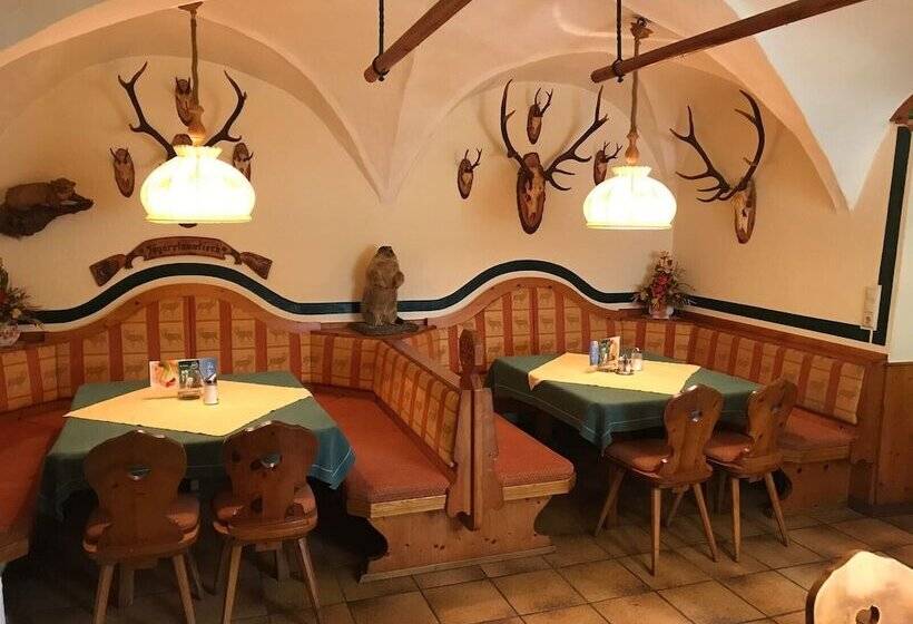 فندق صغير Gasthof Zum Gamsjäger