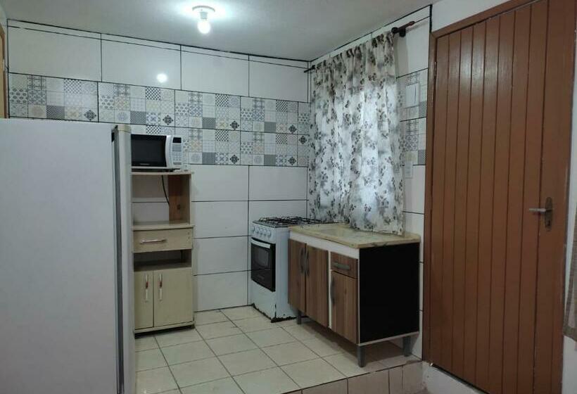 هاستل Pousada Brum