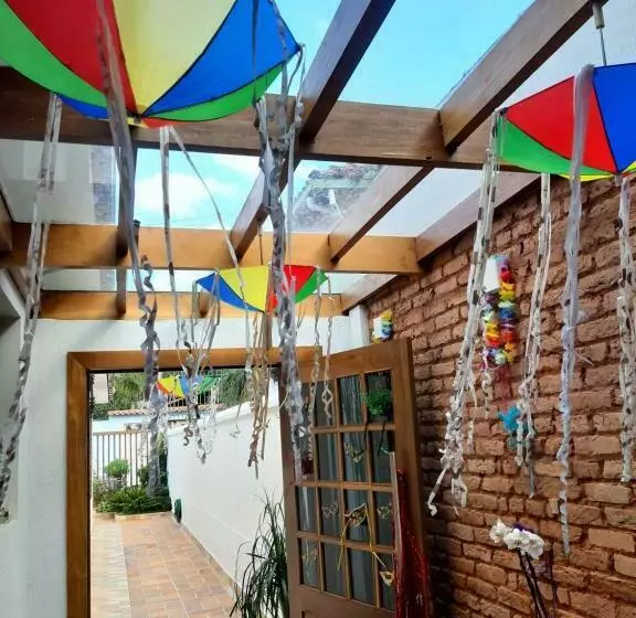Aamiaismajoitus (B&B) Casa Espetacular No Centro De Diamantina
