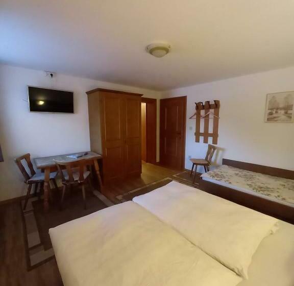 ベッドアンドブレックファースト Haus Tannegg