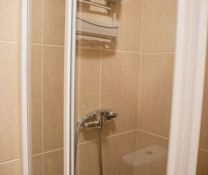 Caniço Quintas Iii By Trip2portugal