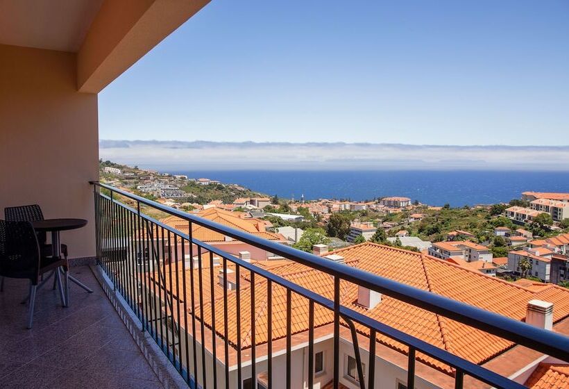 Caniço Quintas Iii By Trip2portugal