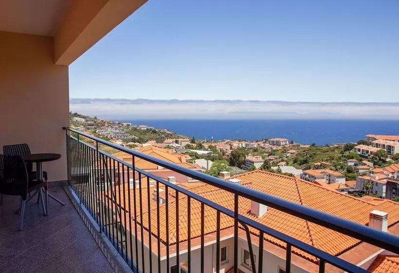 Caniço Quintas Iii By Trip2portugal