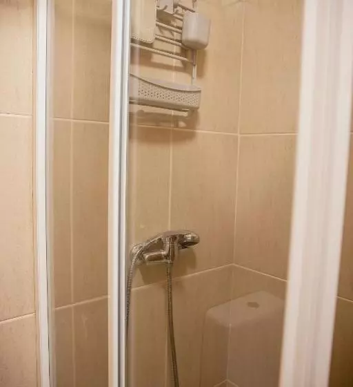 Caniço Quintas Iii By Trip2portugal