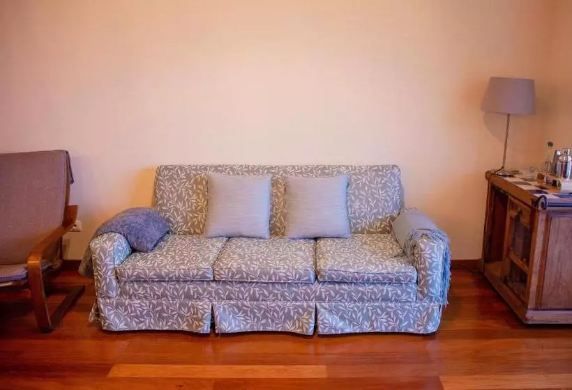 Caniço Quintas Iii By Trip2portugal