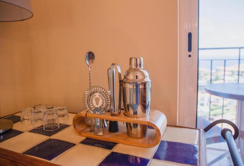 Caniço Quintas Iii By Trip2portugal