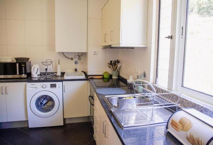 Caniço Quintas Iii By Trip2portugal