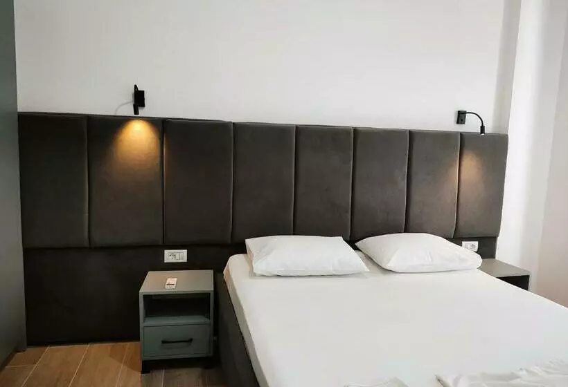 ホテル Petros Rooms