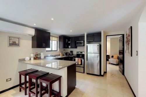 هتل The Cove 3 At Playa Ocotal