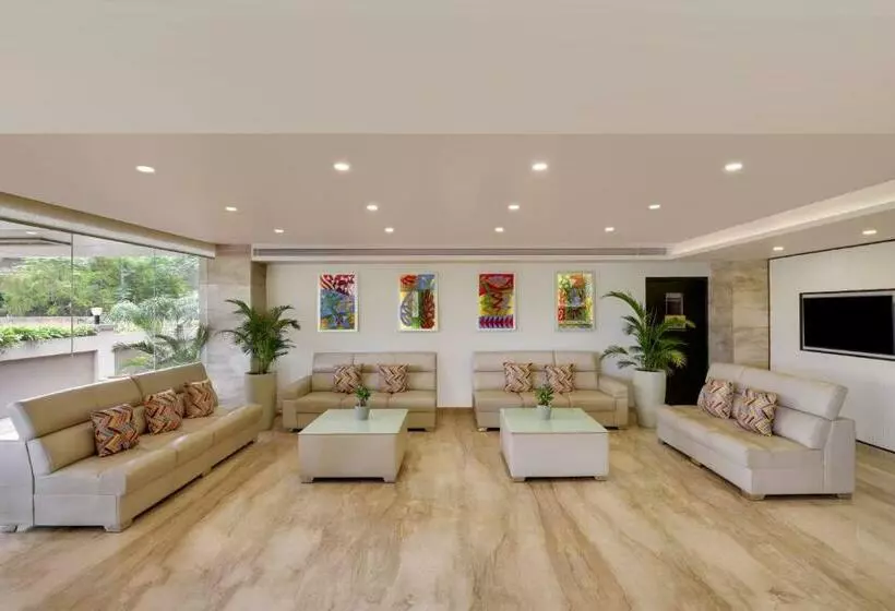 Lemon Tree Hotel, Hubli