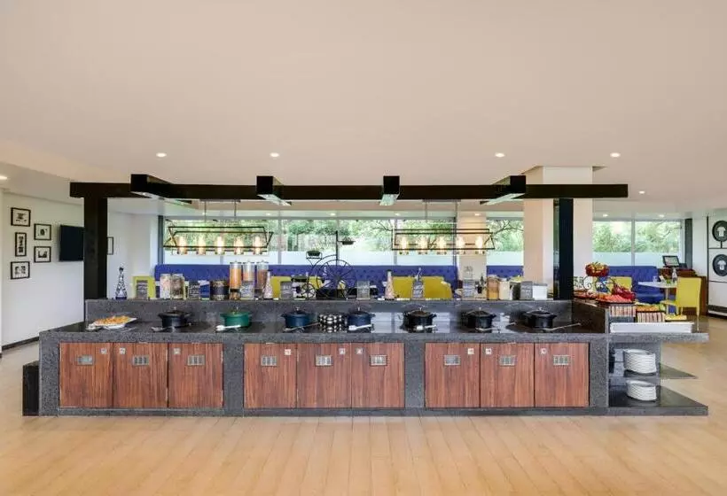 Lemon Tree Hotel, Hubli