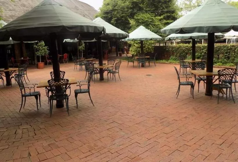 Manyane Resort