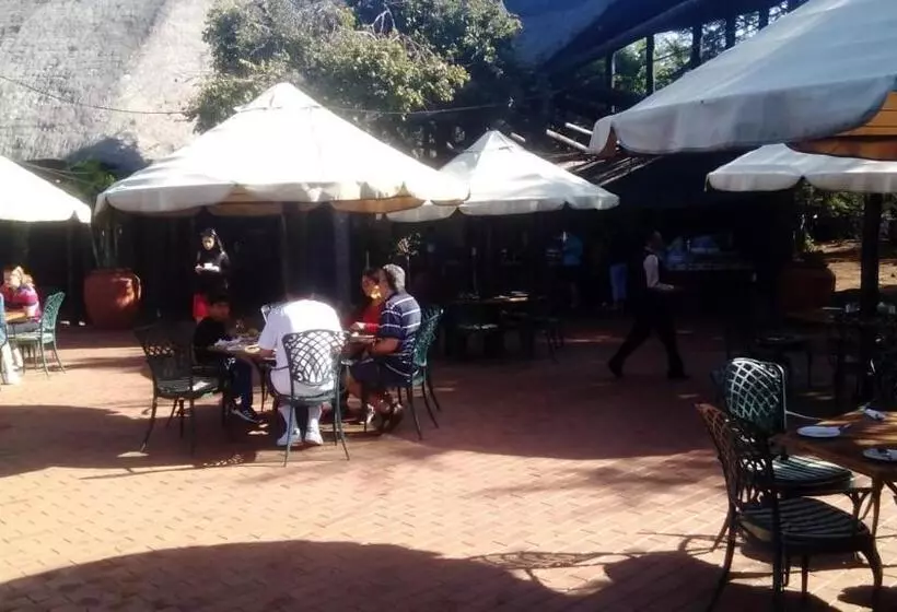 Manyane Resort
