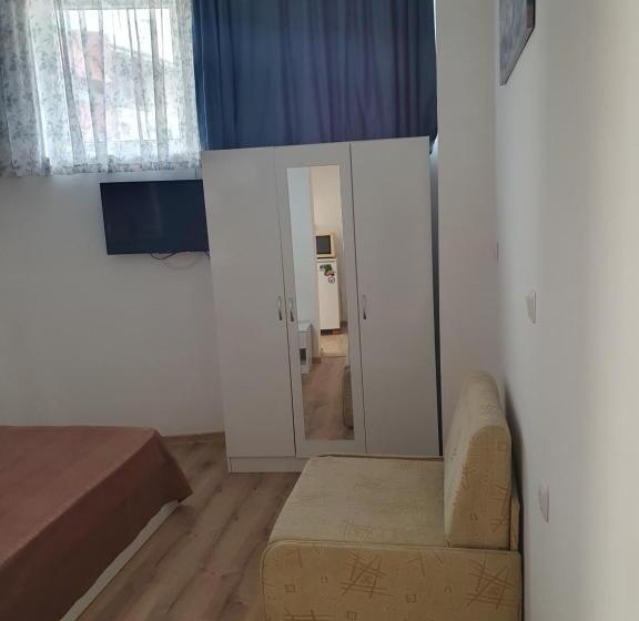 פנסיון студия лилия