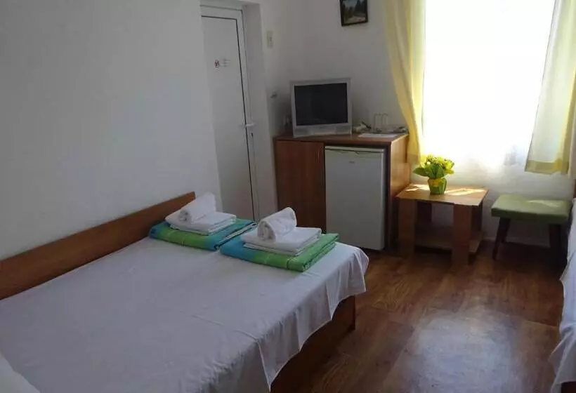 Majatalo Hrisi