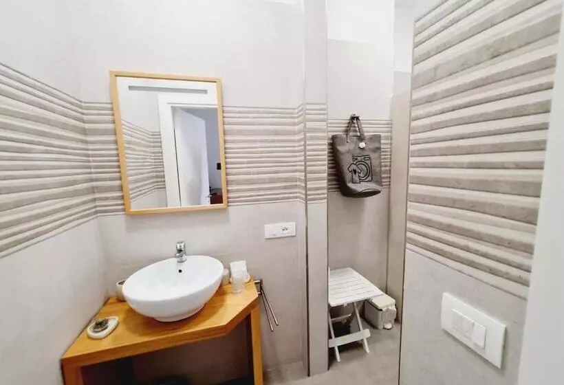 پانسیون Medusa Room Apartment
