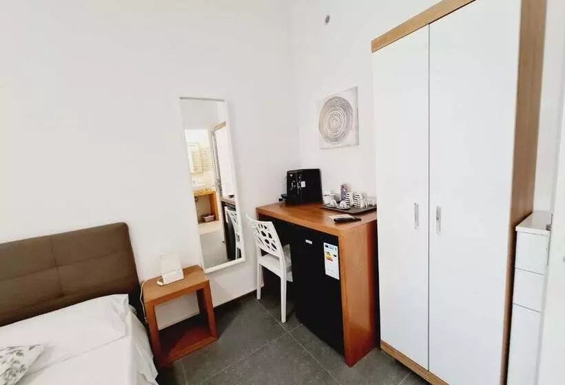 پانسیون Medusa Room Apartment