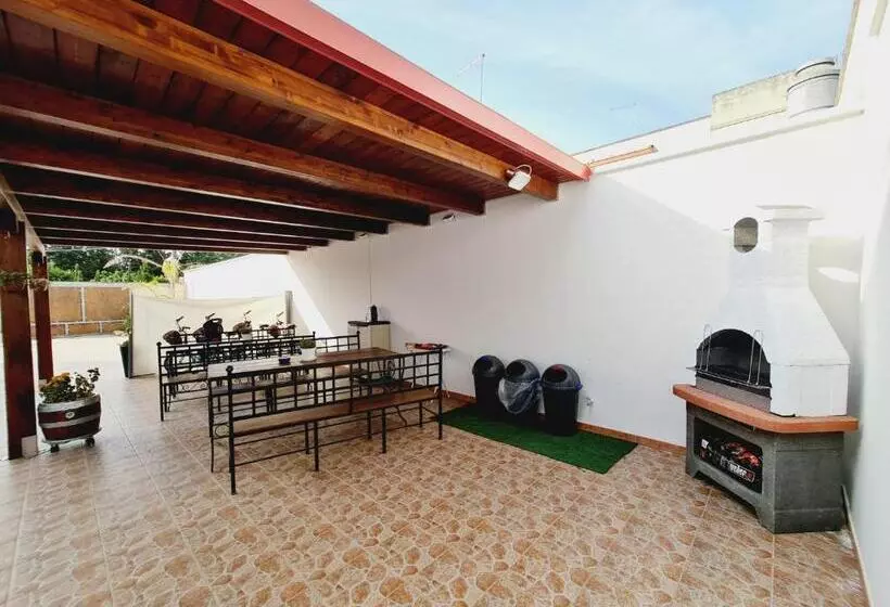 پانسیون Medusa Room Apartment