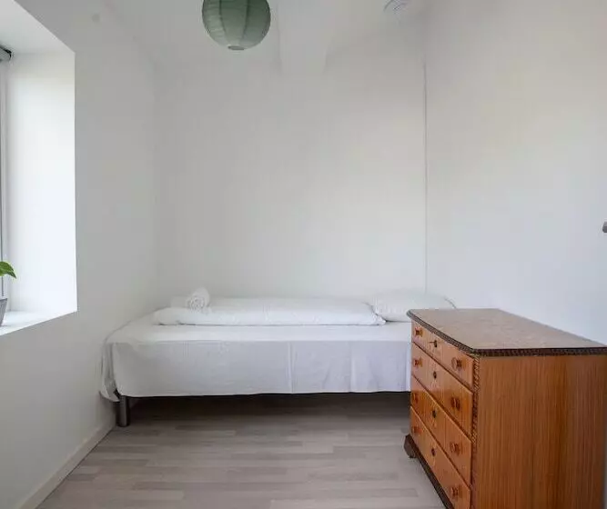 Stadium / Central / Park / Art Gallery