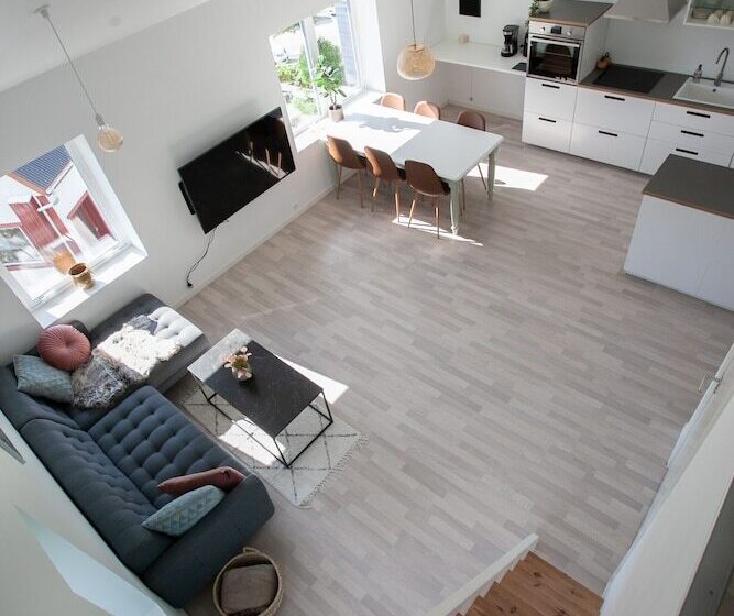 Stadium / Central / Park / Art Gallery