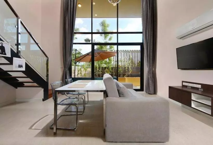 The Aristo By Holy Cow, 4 Br Loft, 150 M2, Pool View