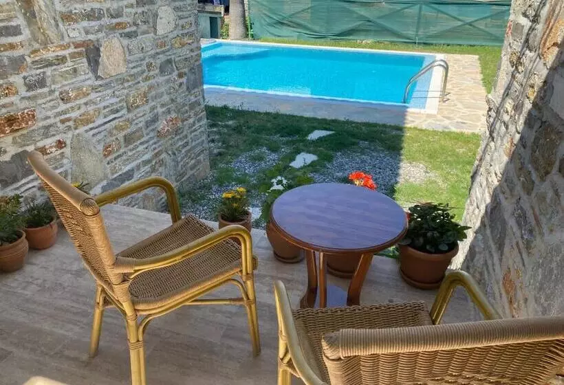 Villa Merry   Dalyan Stonehouse With Palmtrees, 50m To River