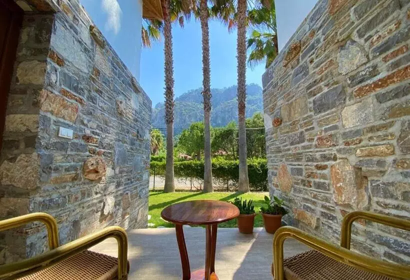 Villa Merry   Dalyan Stonehouse With Palmtrees, 50m To River