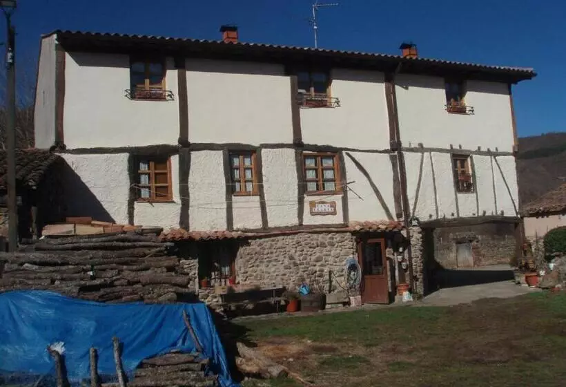 ベッドアンドブレックファースト Casa Rural Ugarte Ojacastro