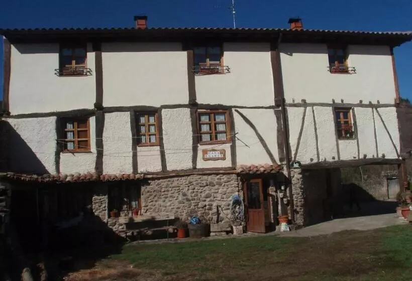 ベッドアンドブレックファースト Casa Rural Ugarte Ojacastro