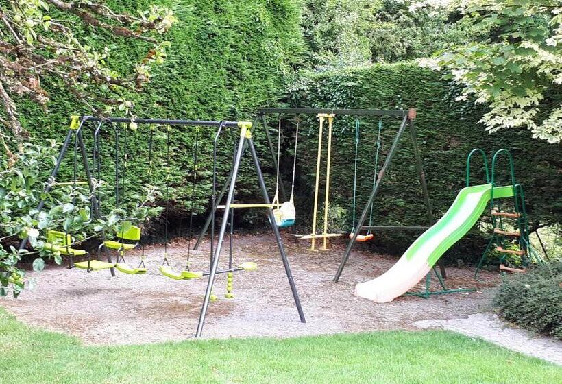 צימר Laurel Lodge