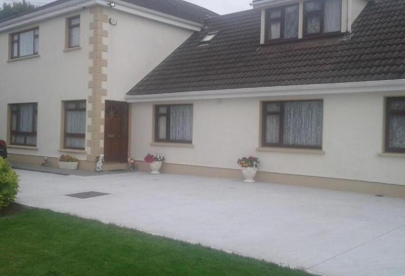 צימר Laurel Lodge