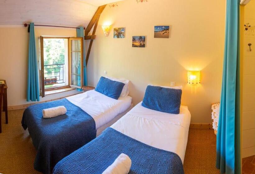 مبيت وإفطار Le Castellou