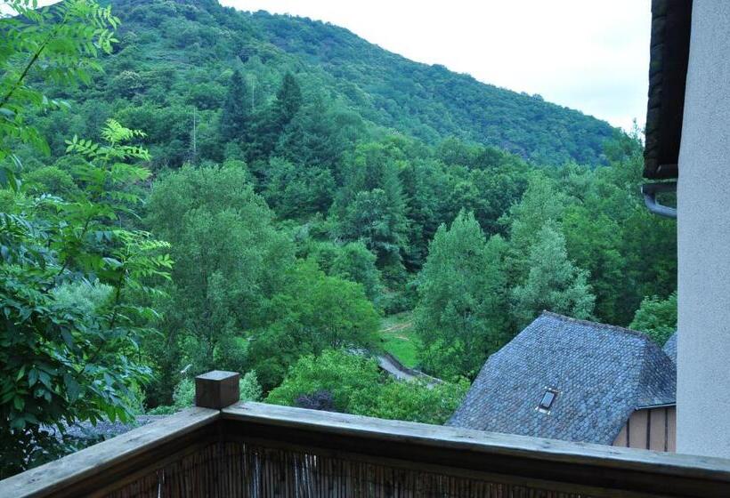 مبيت وإفطار Le Castellou