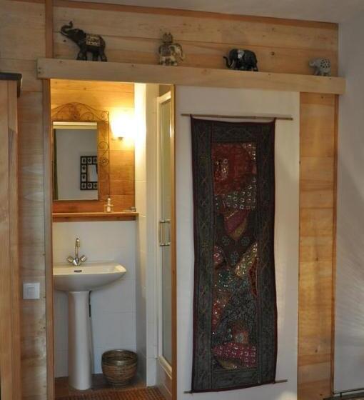 مبيت وإفطار Le Castellou