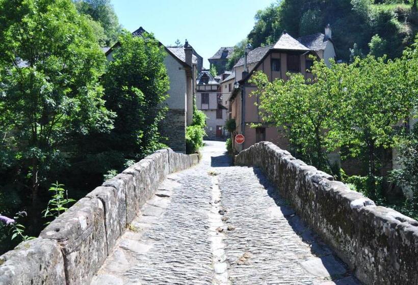 مبيت وإفطار Le Castellou