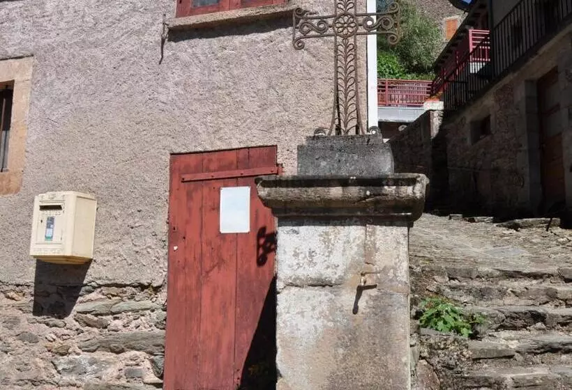 Bed and Breakfast Le Castellou
