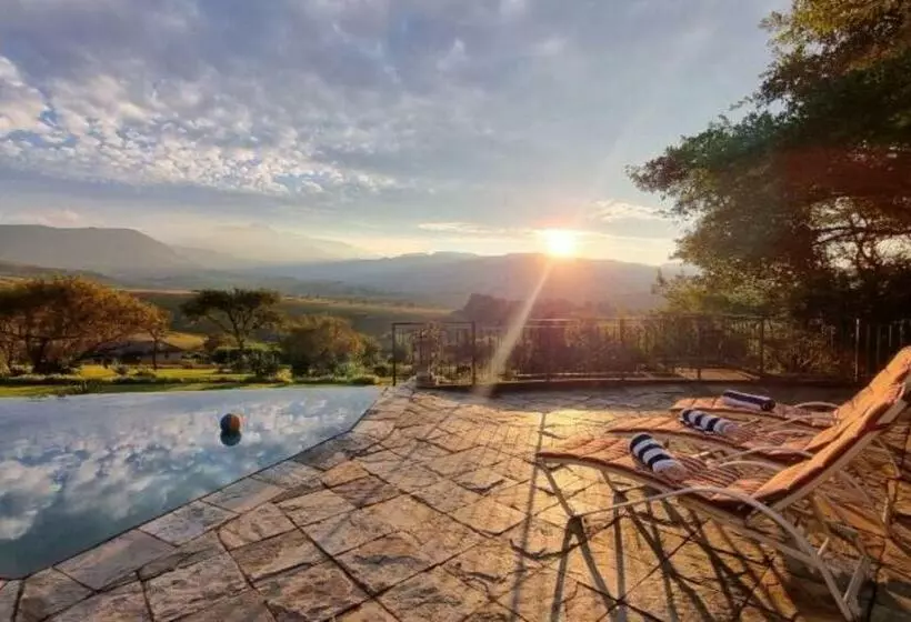 Hotelli Inkungu Lodge