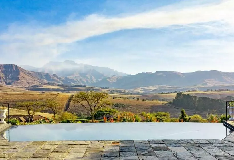 Hotelli Inkungu Lodge