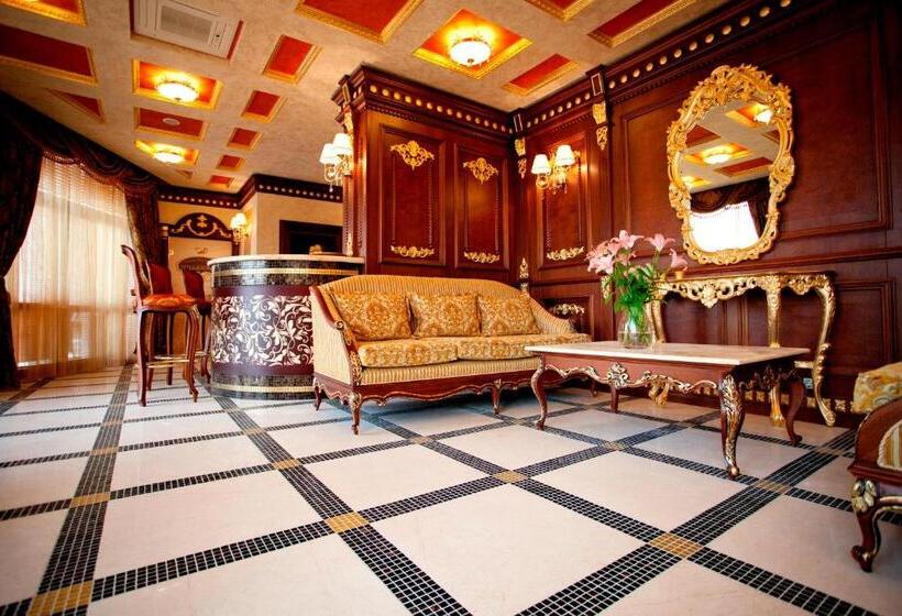 Millennium Apart Complex