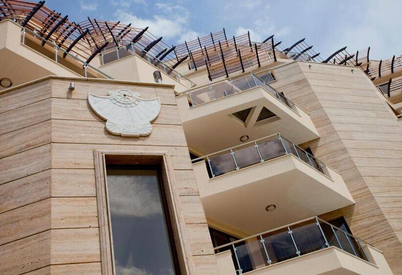 Millennium Apart Complex