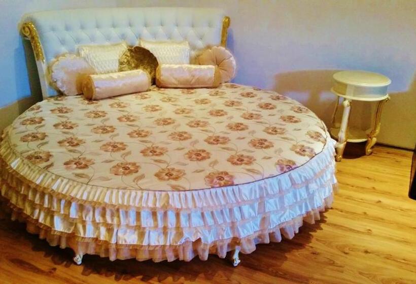 Millennium Apart Complex