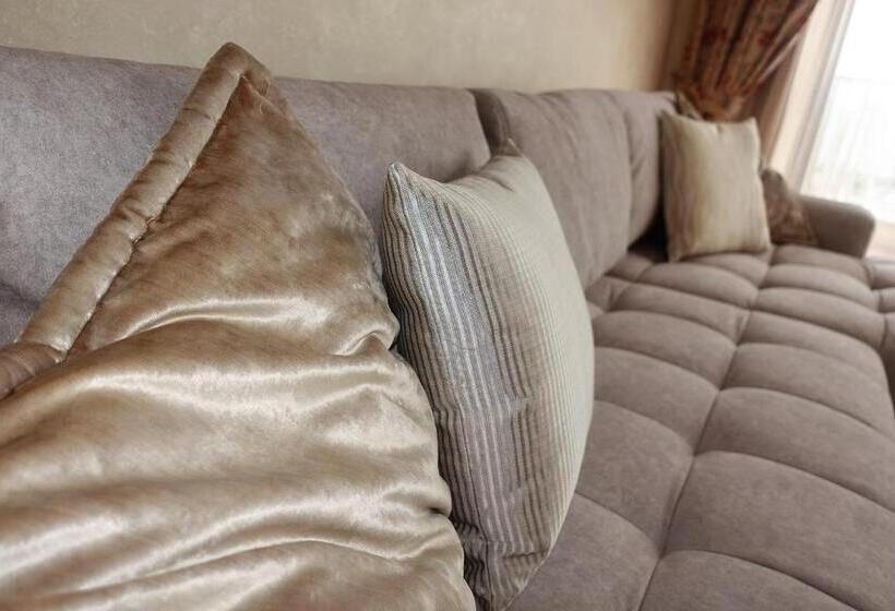 Millennium Apart Complex