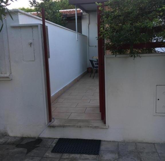 پانسیون Camera Torre Dell Orso